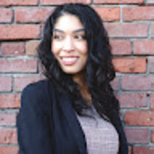 Meet your Posher, Emy